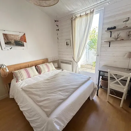 Charmante Maison 7 Couchages A 300m De La Plage, Parking Et Animaux Admis